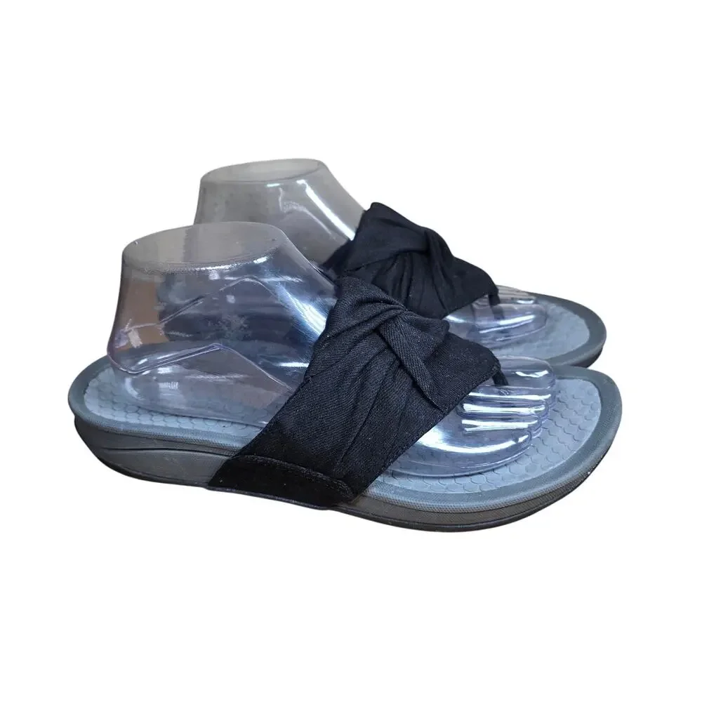 Baretraps Dianna Rebound Technology Thong Sandals Black Bow Tie Comfy EUC Sz 10
